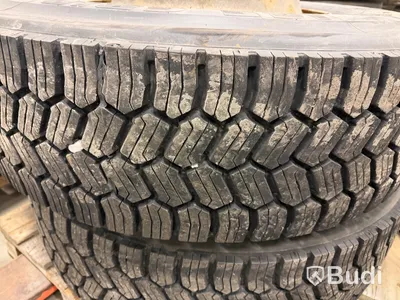 2 st lastbilshjul 295/80 R22,5