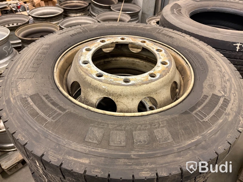 4 st lastbilshjul 315/70 R22,5