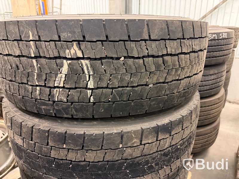4 st lastbilshjul 315/70 R22,5