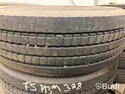 2 st lastbilsdäck 315/80 R22,5