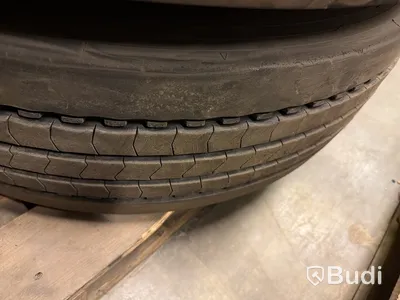 2 st lastbilshjul 315/80 R22,5