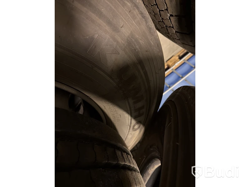 2 st lastbilshjul 315/80 R22,5