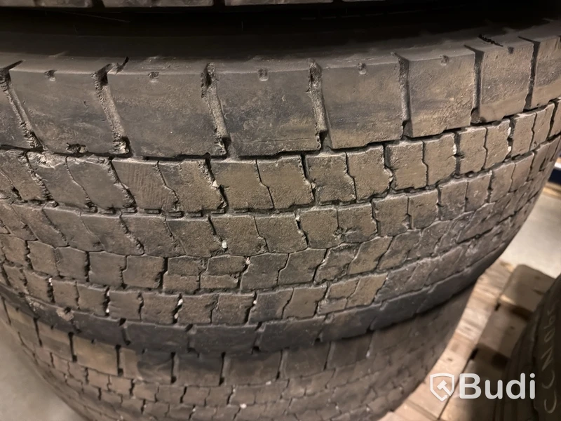 4 st lastbilshjul 315/70 R22,5