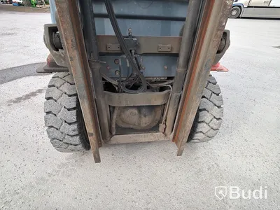 Dieseltruck Toyota 7FDF30-2003