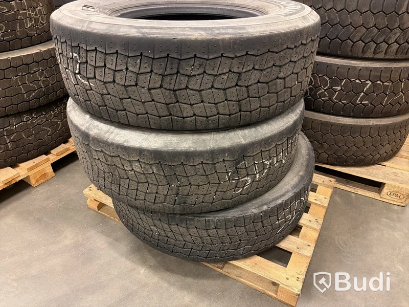 3 st lastbildäck 315/70 R22,5