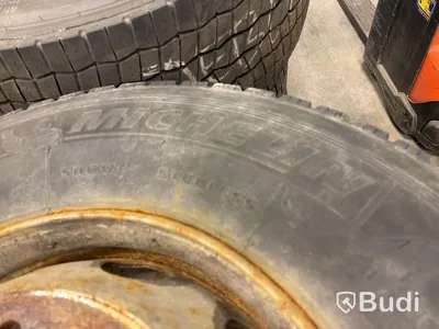 4 st lastbilshjul 295/80 R22,5