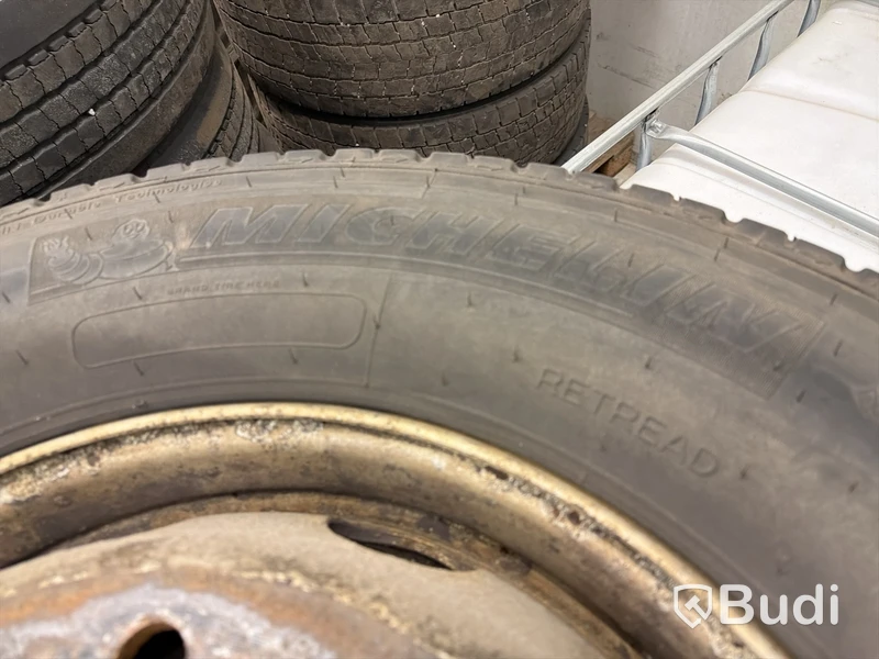 4 st lastbilshjul 315/70 R22,5