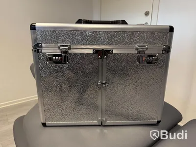 Irradia Q-SW Laser – Portabel laserenhet för tatueringsborttagning (2014)