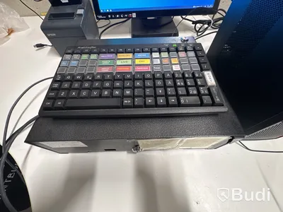 Kassadator IBM Lenovo med tillbehör