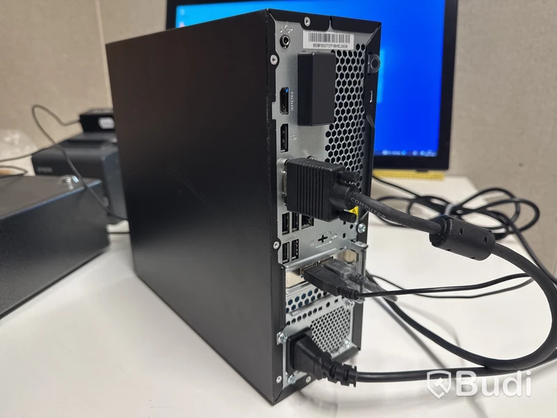 Kassadator IBM Lenovo med tillbehör