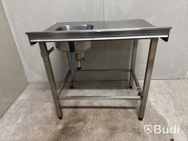 Diskbänk i rostfritt stål på arbetsbord