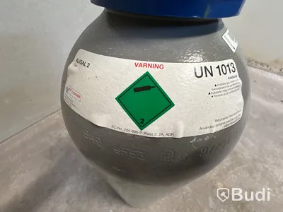 Gasflaska UN 1013, regulator