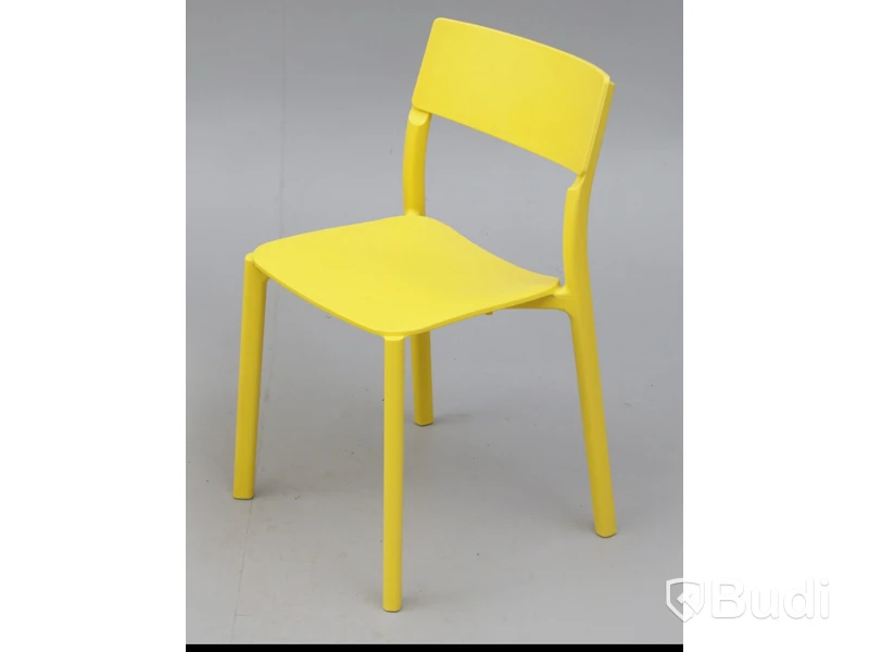 8 st Ikeaklassiker stolar