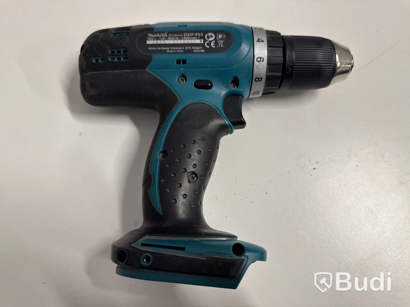 Makita Mutterdragare 1/2" , slagskruvdragare och borrskruvdragare 18V, laddare, 2 batterier