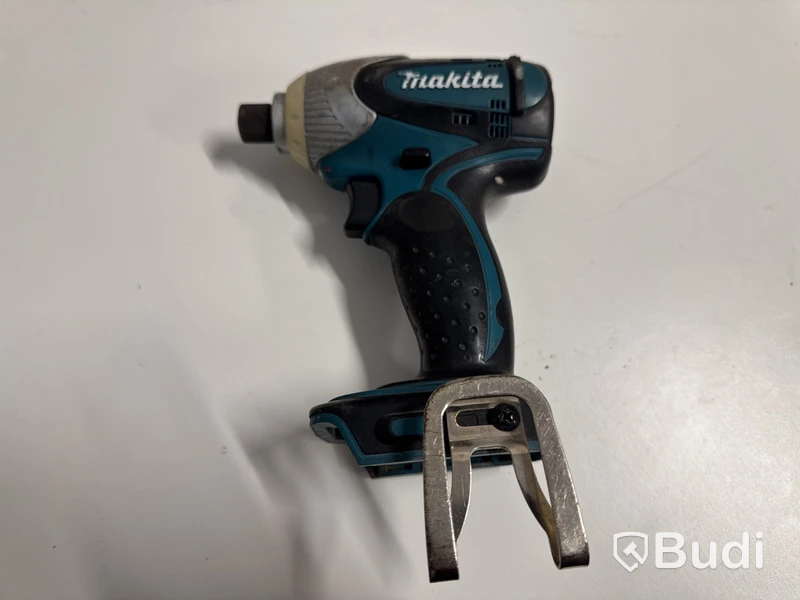 Makita Mutterdragare 1/2" , slagskruvdragare och borrskruvdragare 18V, laddare, 2 batterier