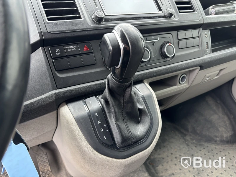 Skåpbil Volkswagen Transporter T30 2.0 TDI DSG -2019 | Dragkrok