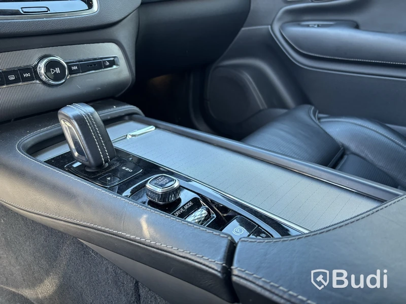 Reparationsobjekt Volvo XC90 Recharge T8 AWD Geartronic -2021