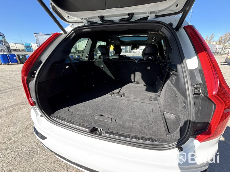 Reparationsobjekt Volvo XC90 Recharge T8 AWD Geartronic -2021