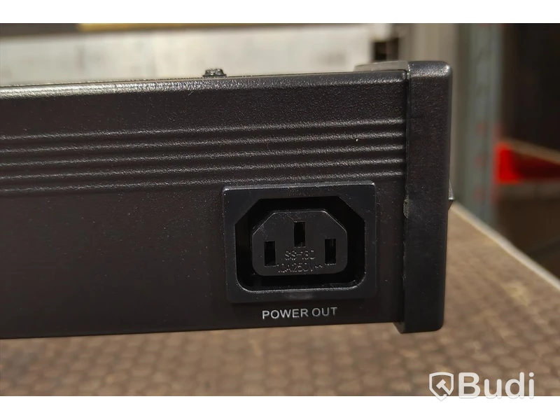 6 st, QTX C-Bar, 24 x 3w RGB 3-in-1, 80w.