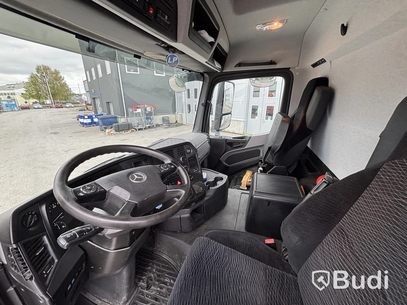 Distributionsbil Mercedes-Benz Antos 1830 963-0-A -2014 | Zepro