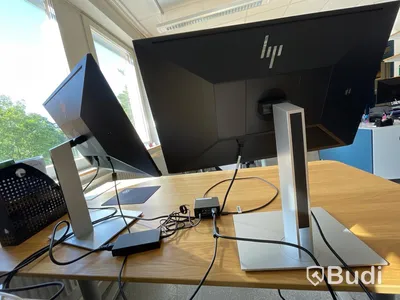 Datorskärmar HP 2st samt USB-port
