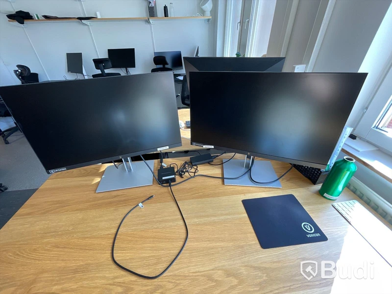 Datorskärmar HP 2st samt USB-port