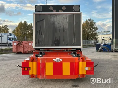 TMA-bil Mercedes-Benz Econic 1827 4x2 -2021 | Hiab-kran