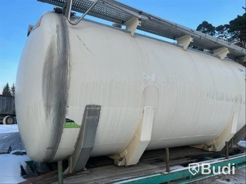 Bulktank i aluminium kört djurfoder och pellets