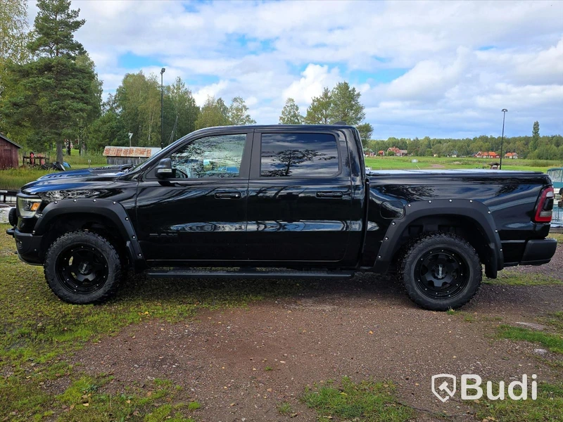 Dodge RAM 1500 REBEL 4X4 | 2018 | BENSIN