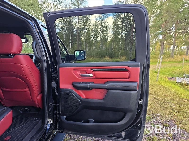 Dodge RAM 1500 REBEL 4X4 | 2018 | BENSIN