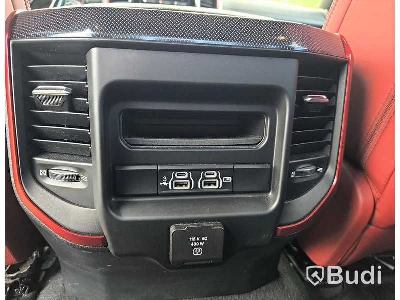 Dodge RAM 1500 REBEL 4X4 | 2018 | BENSIN