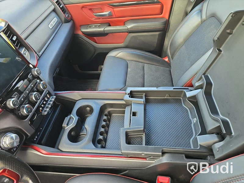 Dodge RAM 1500 REBEL 4X4 | 2018 | BENSIN
