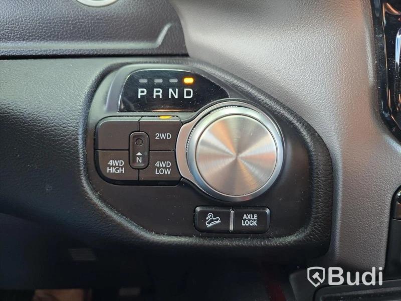Dodge RAM 1500 REBEL 4X4 | 2018 | BENSIN