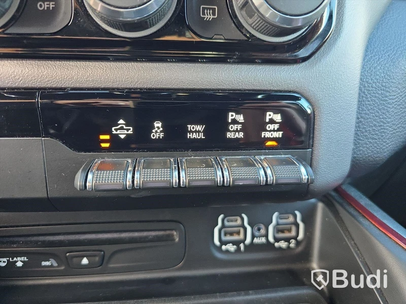 Dodge RAM 1500 REBEL 4X4 | 2018 | BENSIN