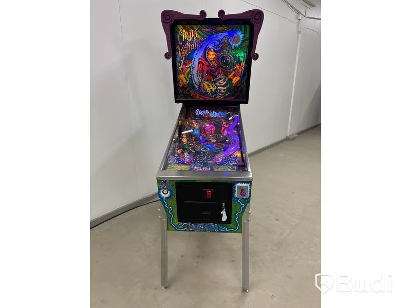 Flipperspel Bally - Cirqus Voltaire, restaurerad