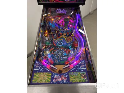 Flipperspel Bally - Cirqus Voltaire, restaurerad