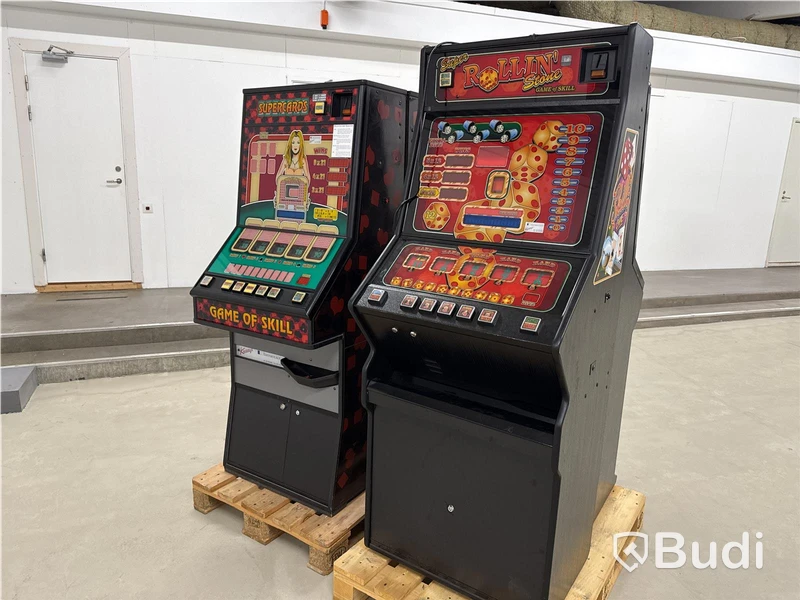 4 st. slotmachines