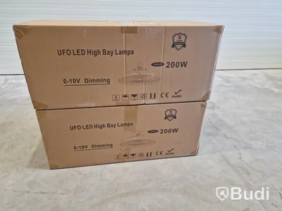 8 st HighBay-lampor, 200W, Philips drivdon - Fri frakt