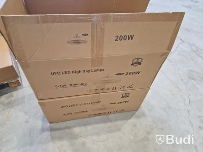 8 st HighBay-lampor, 200W, Philips drivdon - Fri frakt