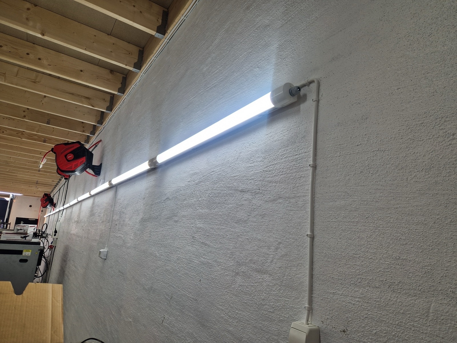 LED armaturer, Triproof, 9 st - Fri frakt