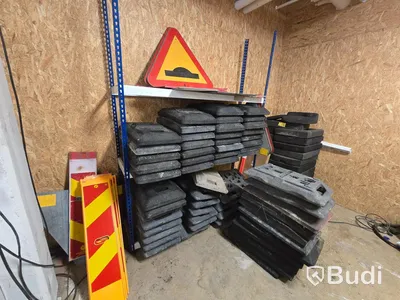 Parti med vägskyltar.