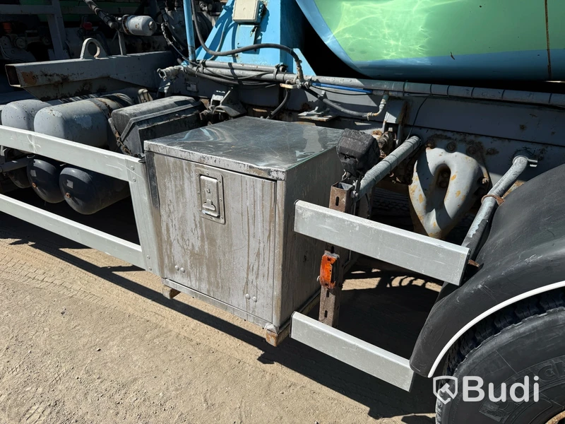 Betongbil Scania P114GB 6X2 -1999