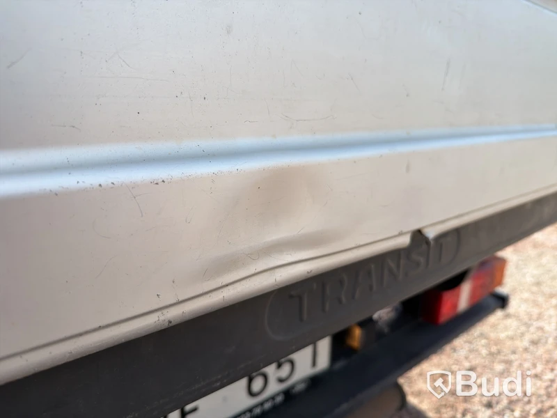 Ford Transit T300 Chassis Double Cab Flatbed Truck 2.2 TDCi Manual (125 hp) – 2012
