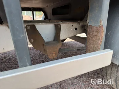 Ford Transit T300 Chassis Double Cab Flatbed Truck 2.2 TDCi Manual (125 hp) – 2012