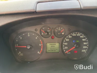 Ford Transit T300 Chassis Double Cab Flatbed Truck 2.2 TDCi Manual (125 hp) – 2012