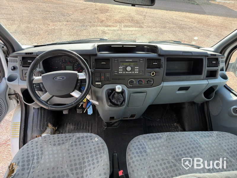 Ford Transit T300 Chassis Double Cab Flatbed Truck 2.2 TDCi Manual (125 hp) – 2012