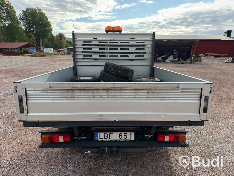 Ford Transit T300 Chassis Double Cab Flatbed Truck 2.2 TDCi Manual (125 hp) – 2012