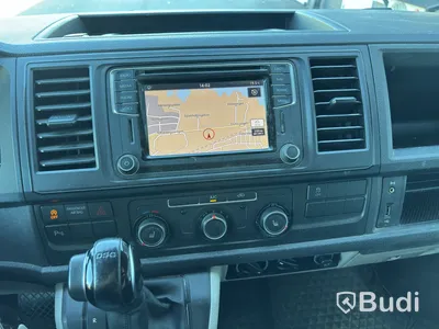VW TRANSPORTER 4 Motion -16 DSG Lång Dubbla dörrar Värmare