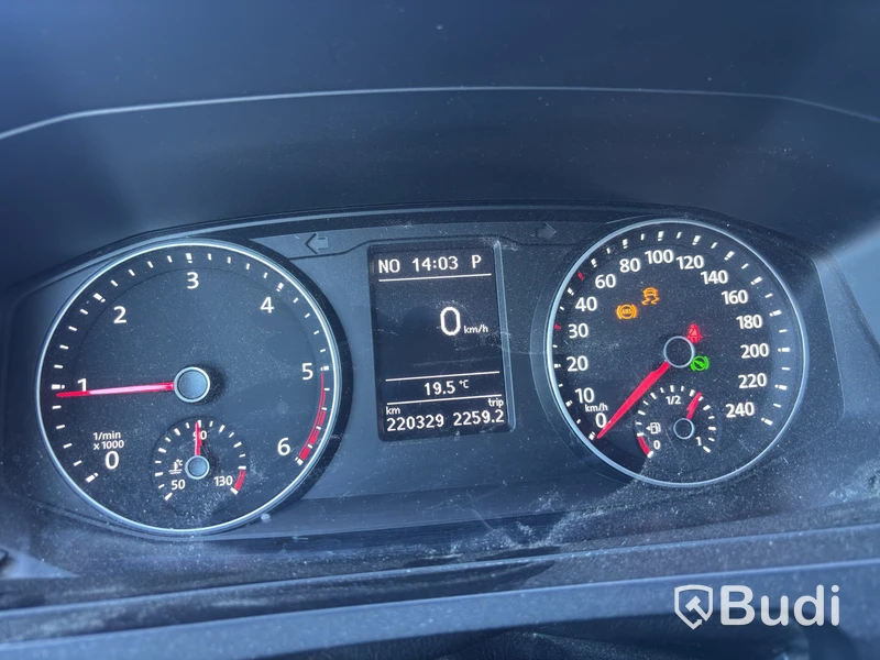 VW TRANSPORTER 4 Motion -16 DSG Lång Dubbla dörrar Värmare