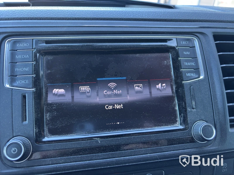 VW TRANSPORTER 4 Motion -16 DSG Lång Dubbla dörrar Värmare